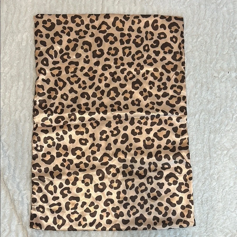 Leopard Print Pillowcase - Brown/Tan